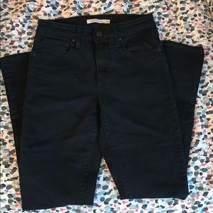 Levi’s 725 High Rise Skinny Jeans